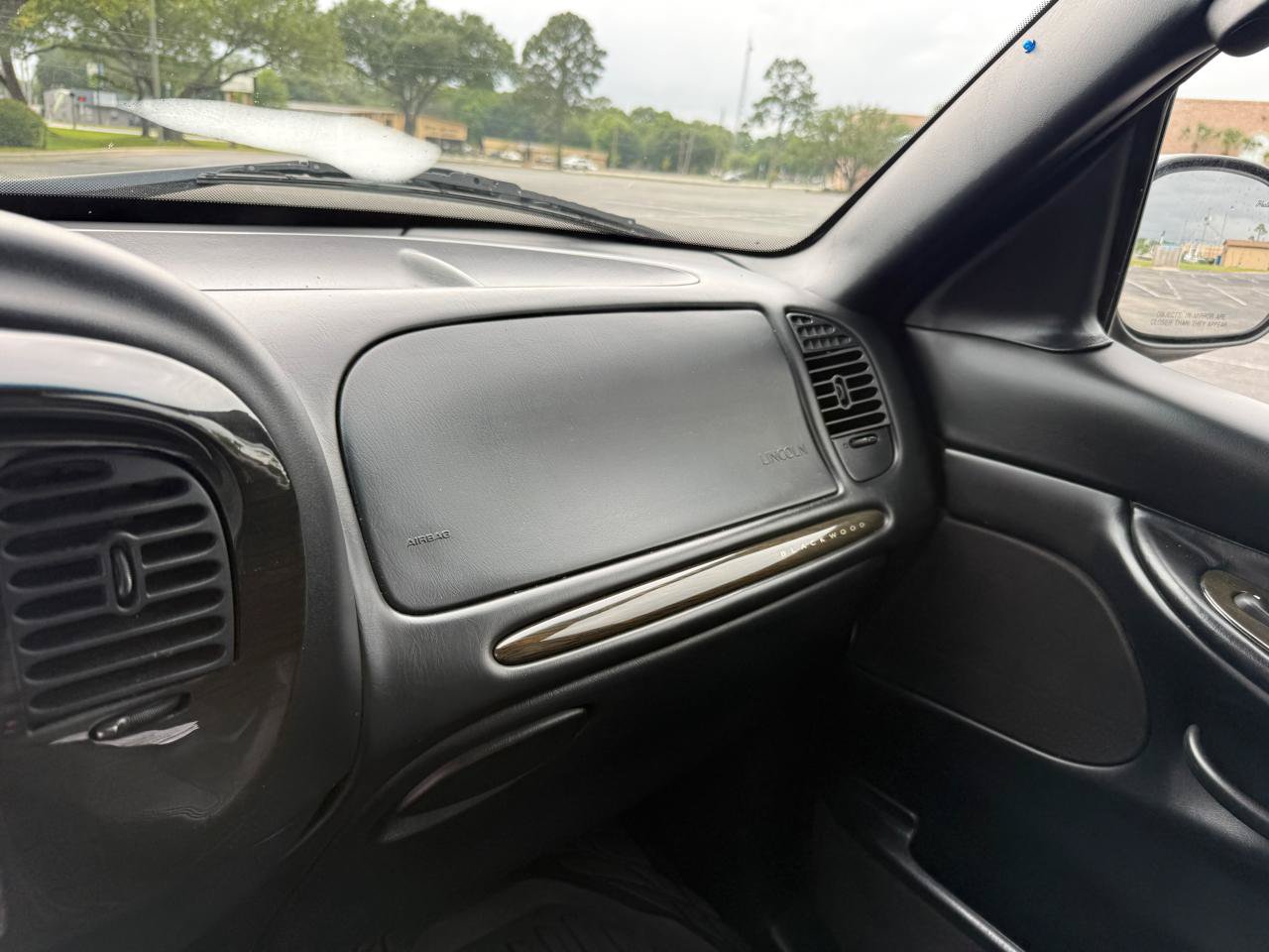 Used 2002 Lincoln Blackwood RWD image 29