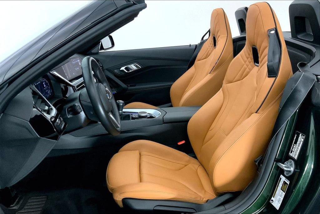 Used 2026 BMW Z4 M40i w/ Premium Package RWD image 13