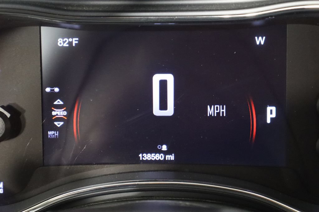 Used 2014 Dodge Durango SXT AWD/4WD image 38