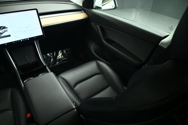 Used 2020 Tesla Model Y Long Range AWD/4WD image 45