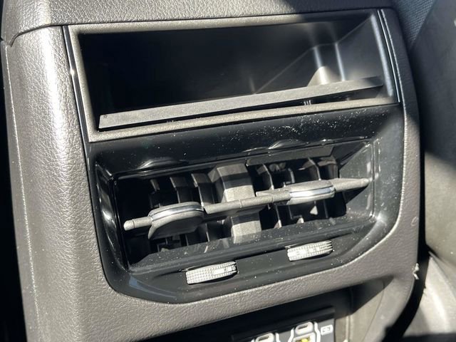 Used 2023 Jeep Grand Cherokee Laredo w/ Luxury Tech Group I image 19