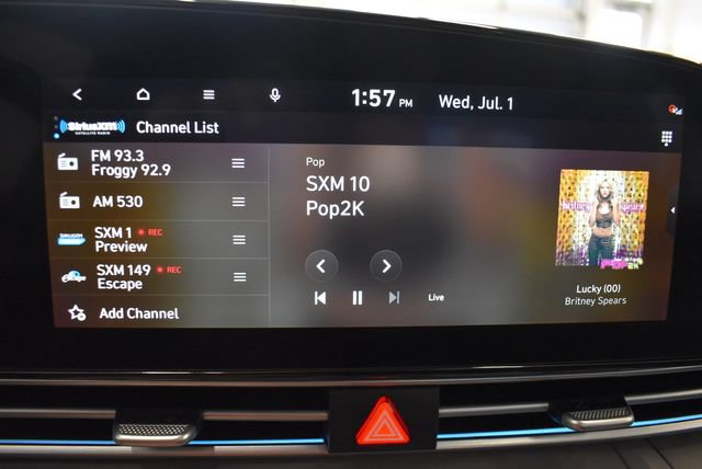 Used 2025 Hyundai Elantra SEL FWD image 29