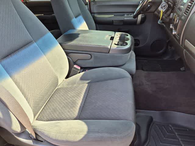 Used 2009 GMC Sierra 2500 SLE w/ Convenience Package AWD/4WD image 21
