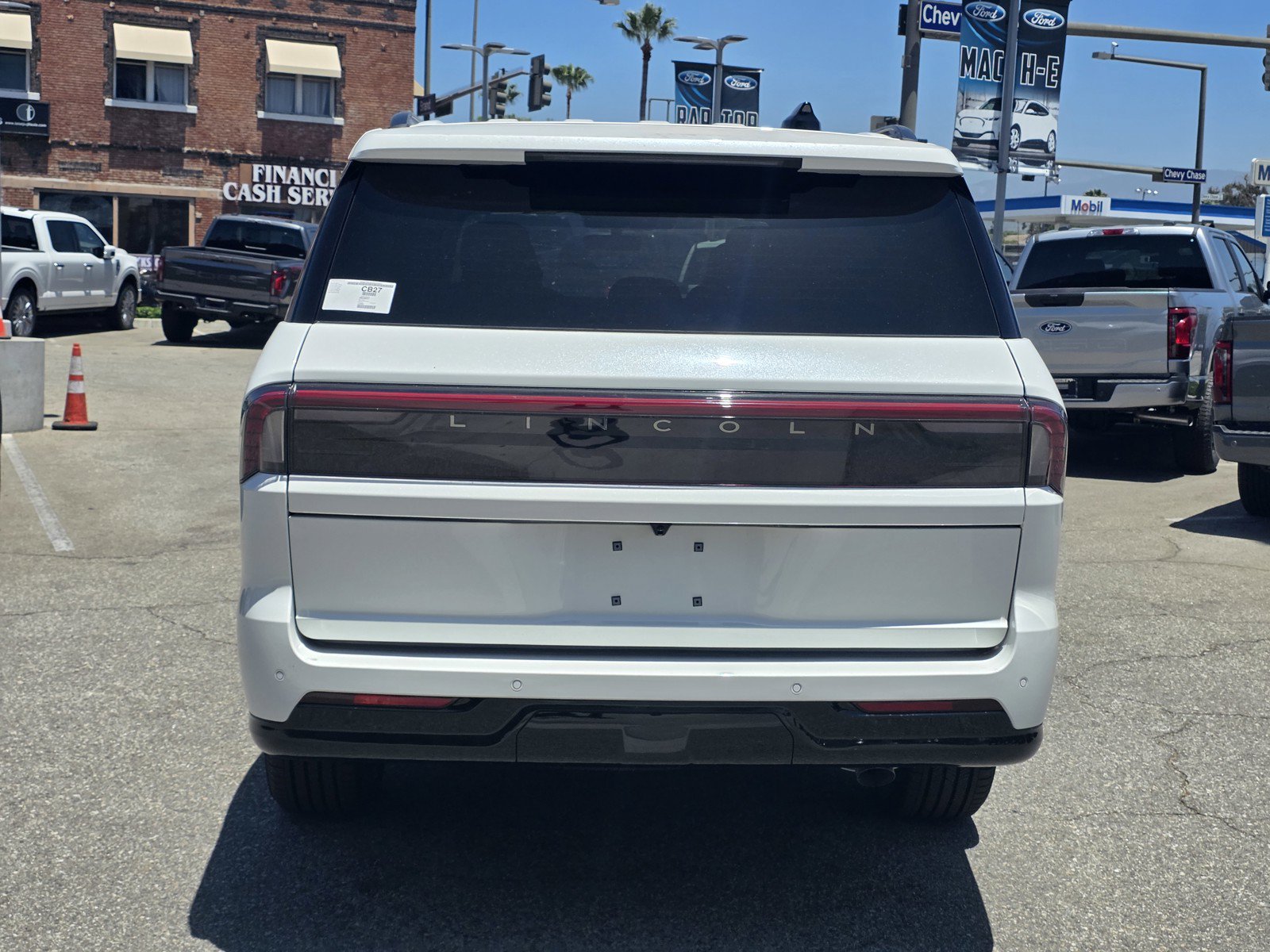 New 2027 Lincoln Navigator L Reserve w/ Jet Appearance Package AWD/4WD image 5
