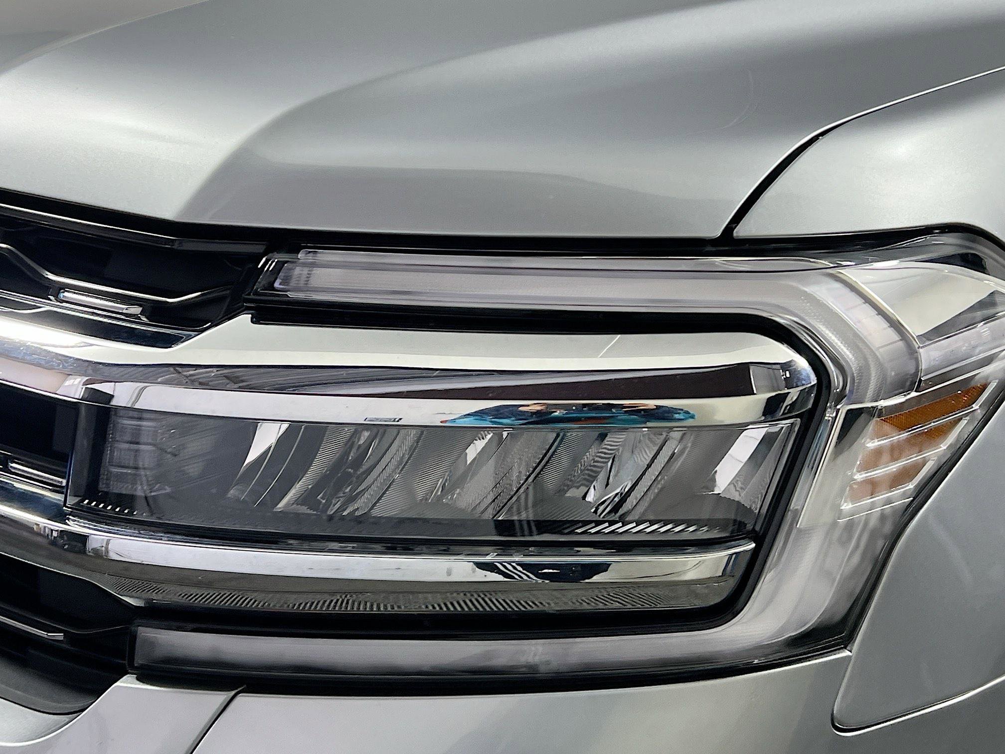 Used 2023 Ford Expedition Max Limited image 11