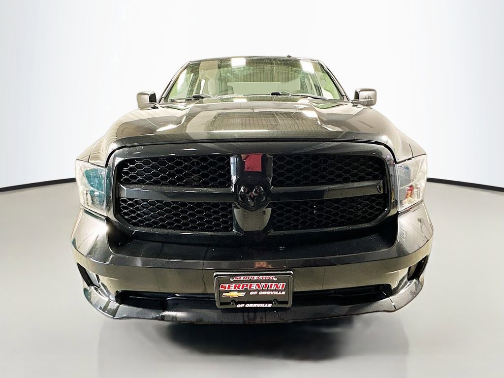Used 2017 RAM 1500 Express w/ Black Ram 1500 Express Group AWD/4WD image 4