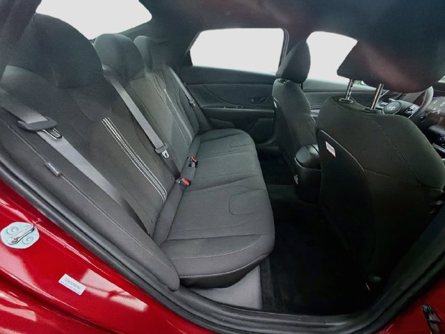 Certified 2026 Hyundai Elantra Sport FWD image 27