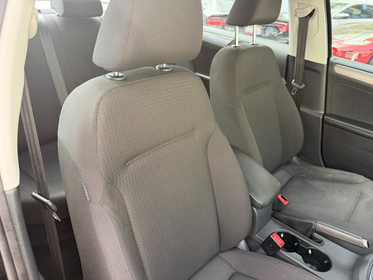 Used 2015 Volkswagen Jetta TDI S image 35