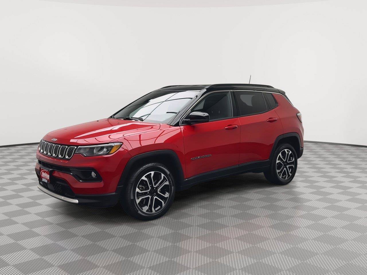 Used 2023 Jeep Compass Limited AWD/4WD image 33