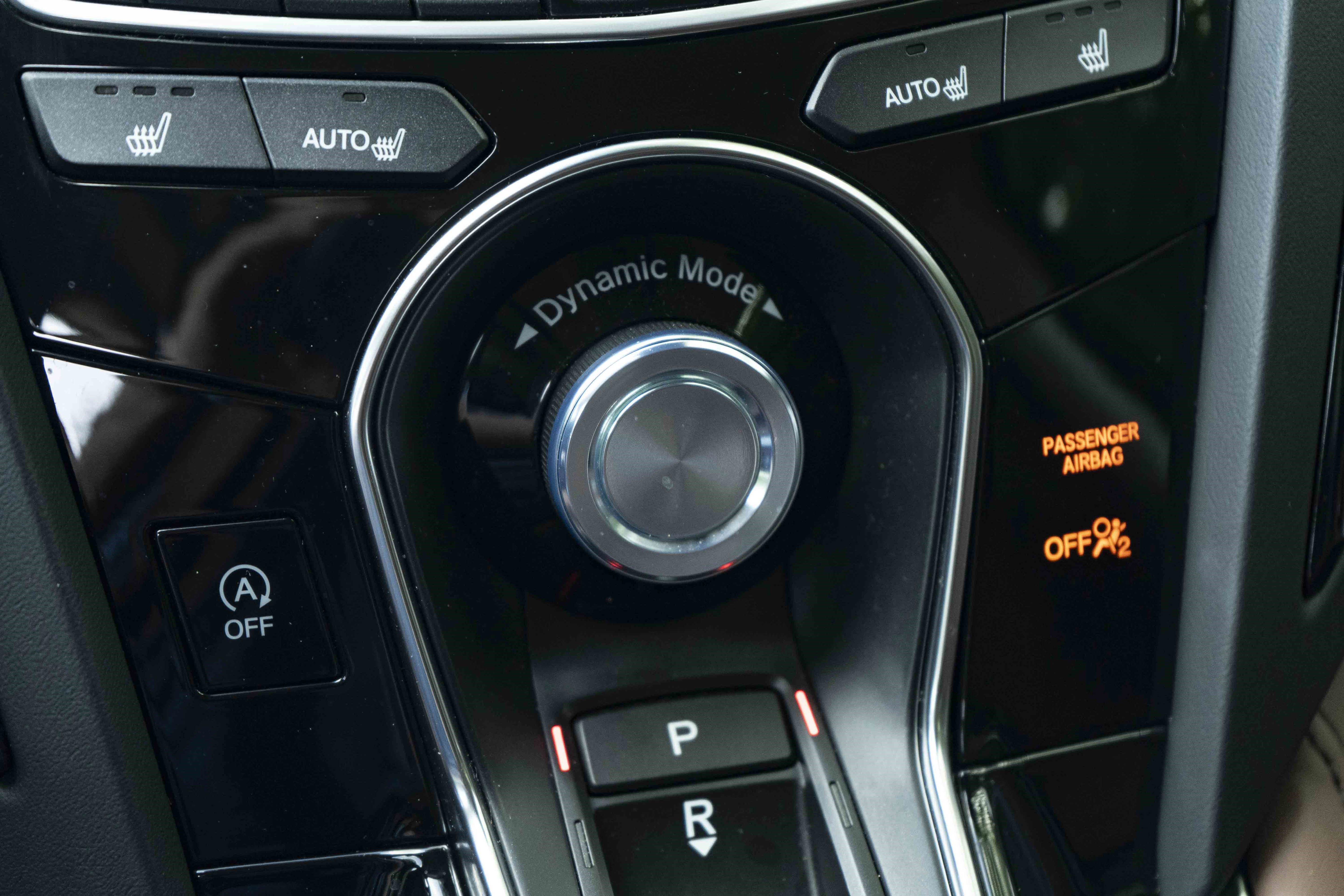 Used 2025 Acura RDX SH-AWD w/ Technology Package image 33