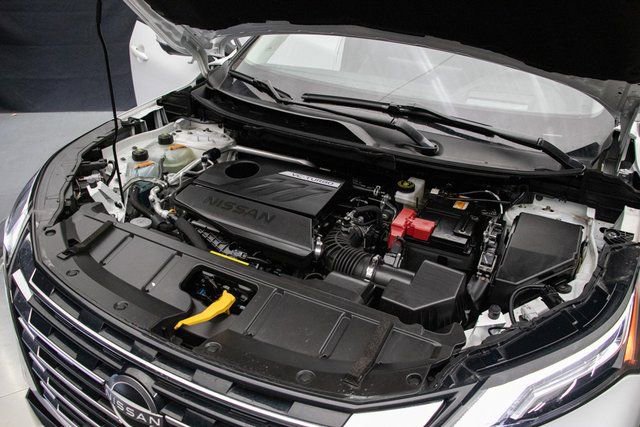 Used 2024 Nissan Rogue Platinum w/ Platinum Premium Package image 31