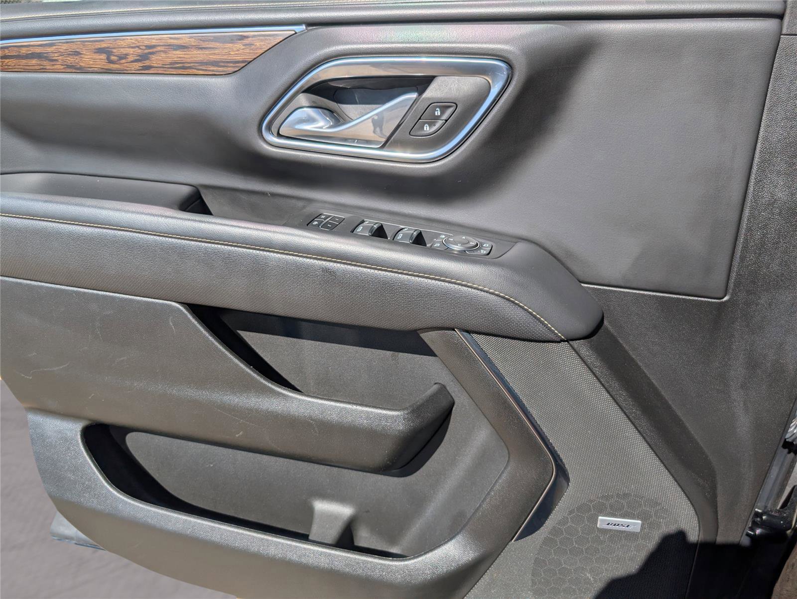 Used 2024 Chevrolet Tahoe Premier image 33