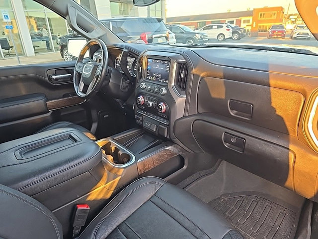 Certified 2022 GMC Sierra 1500 Denali w/ Denali Premium Package image 17