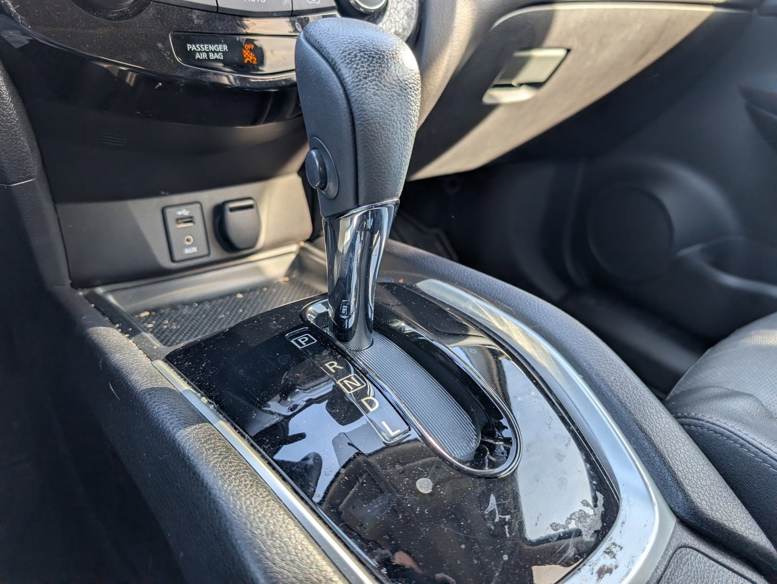 Used 2016 Nissan Rogue SL w/ SL Premium Package image 13