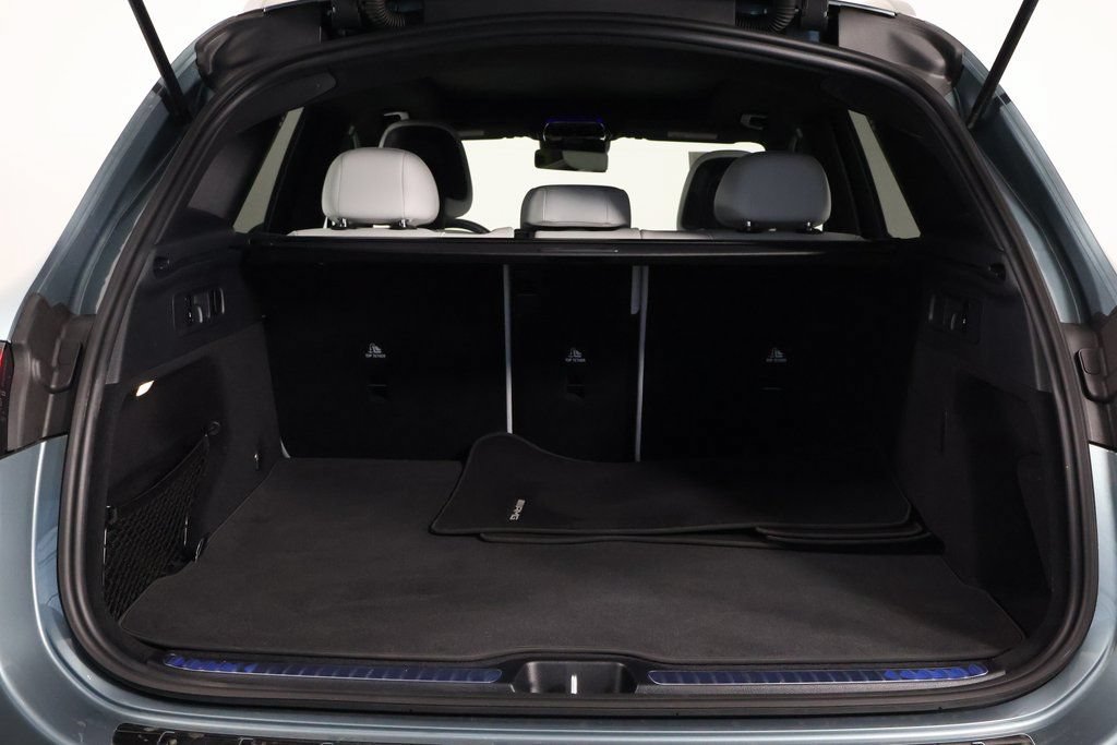 Used 2026 Mercedes-Benz GLC 300 image 14