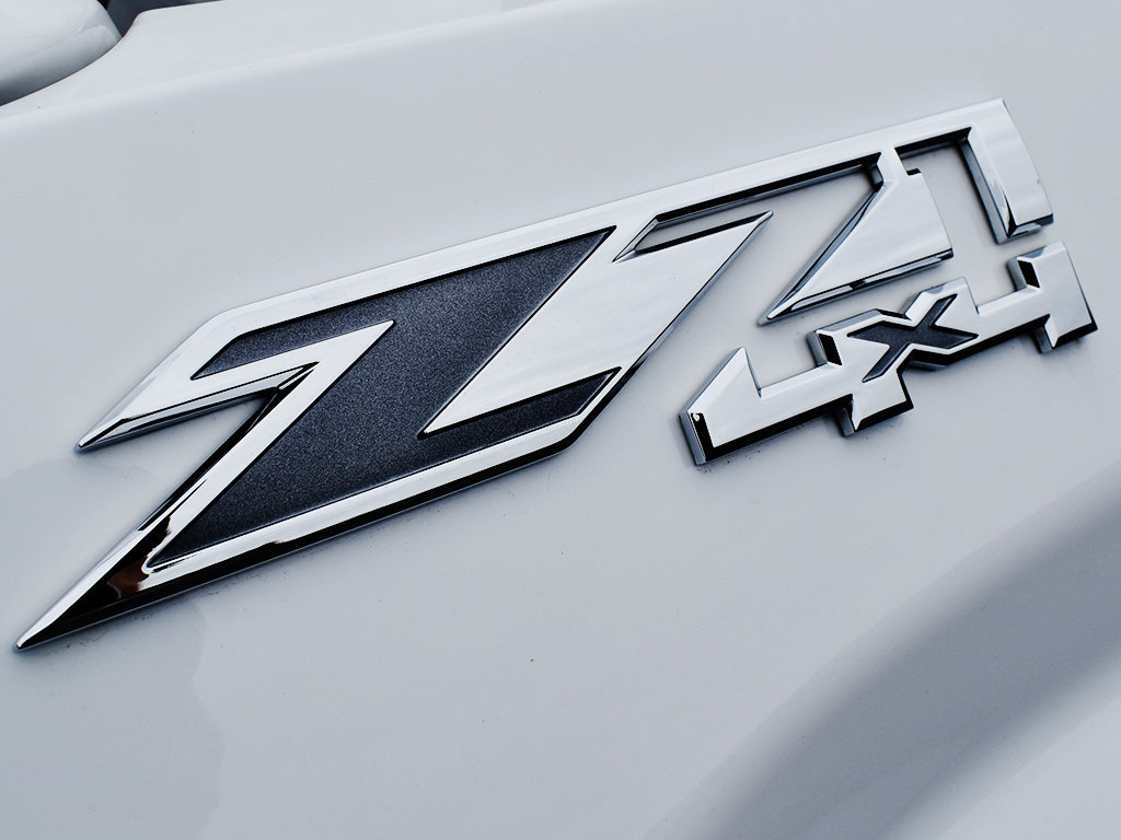 Used 2018 GMC Sierra 1500 SLT w/ SLT Premium Package AWD/4WD image 9