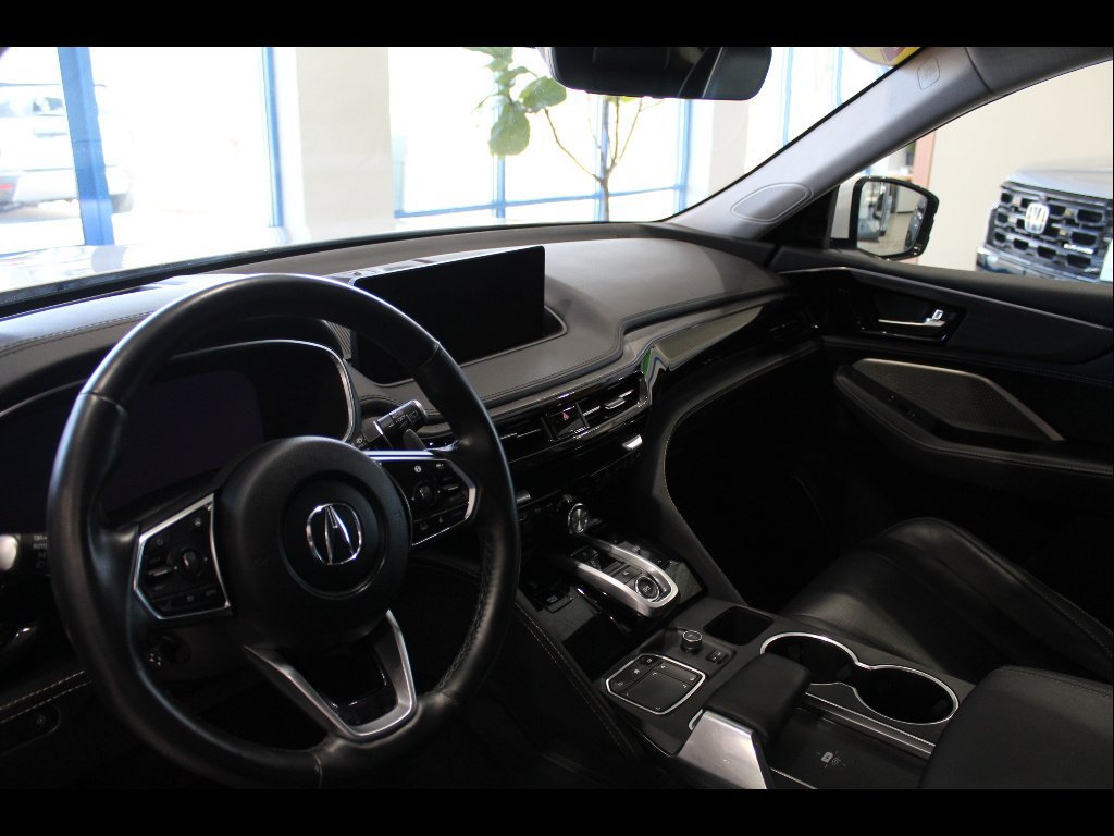 Used 2023 Acura MDX w/ Advance Package AWD/4WD image 13
