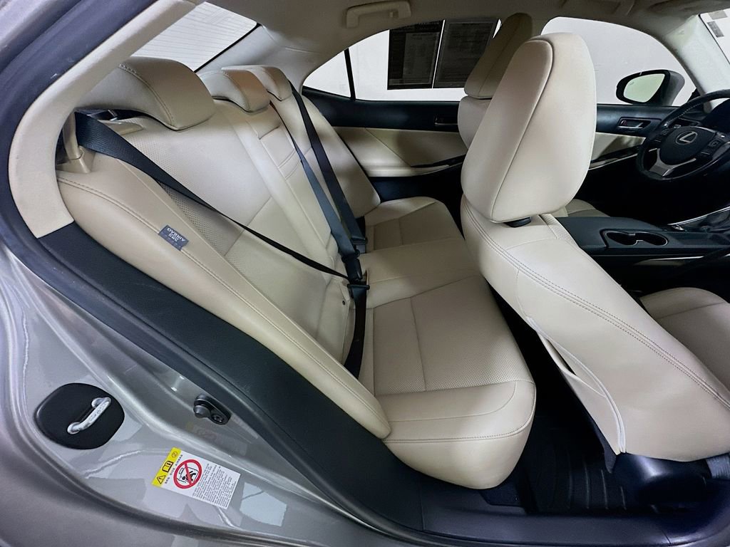 Used 2017 Lexus IS 200t w/ Premium Package image 11