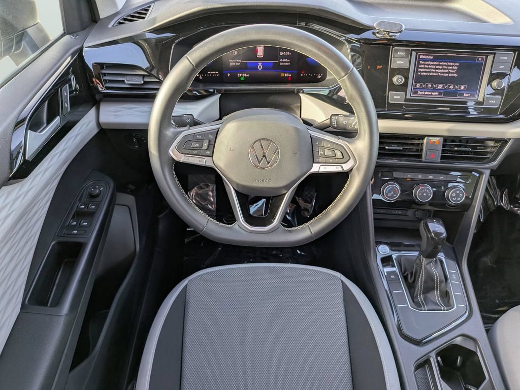 Certified 2023 Volkswagen Taos S FWD image 11