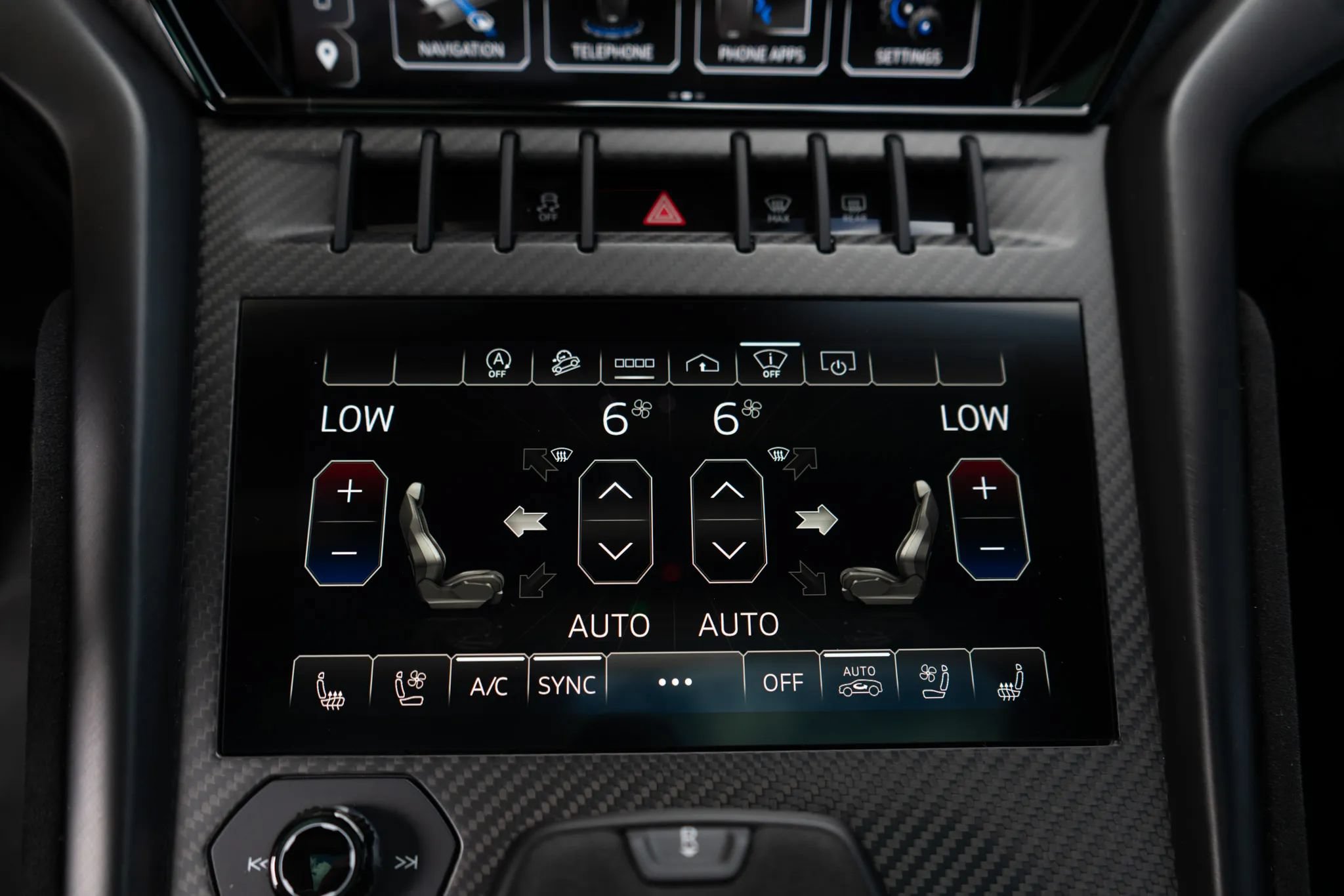 Used 2024 Lamborghini Urus Performante AWD/4WD image 22