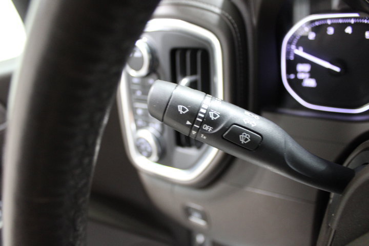 Used 2021 GMC Sierra 1500 SLT w/ SLT Premium Package AWD/4WD image 41