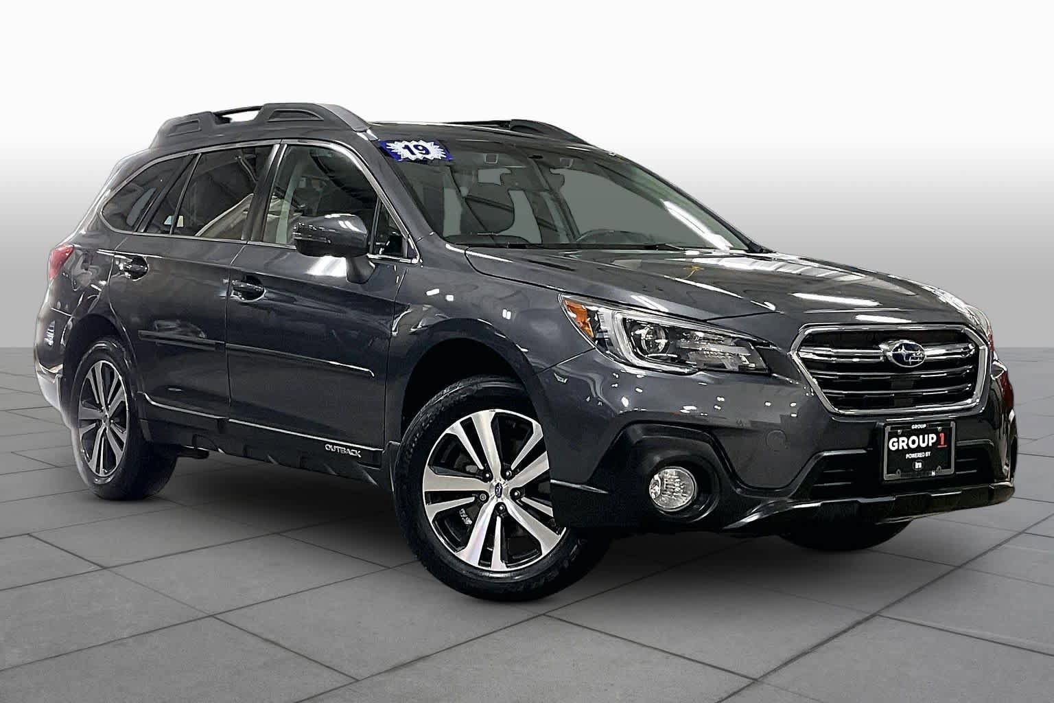 Used 2019 Subaru Outback 2.5i Limited AWD/4WD image 3