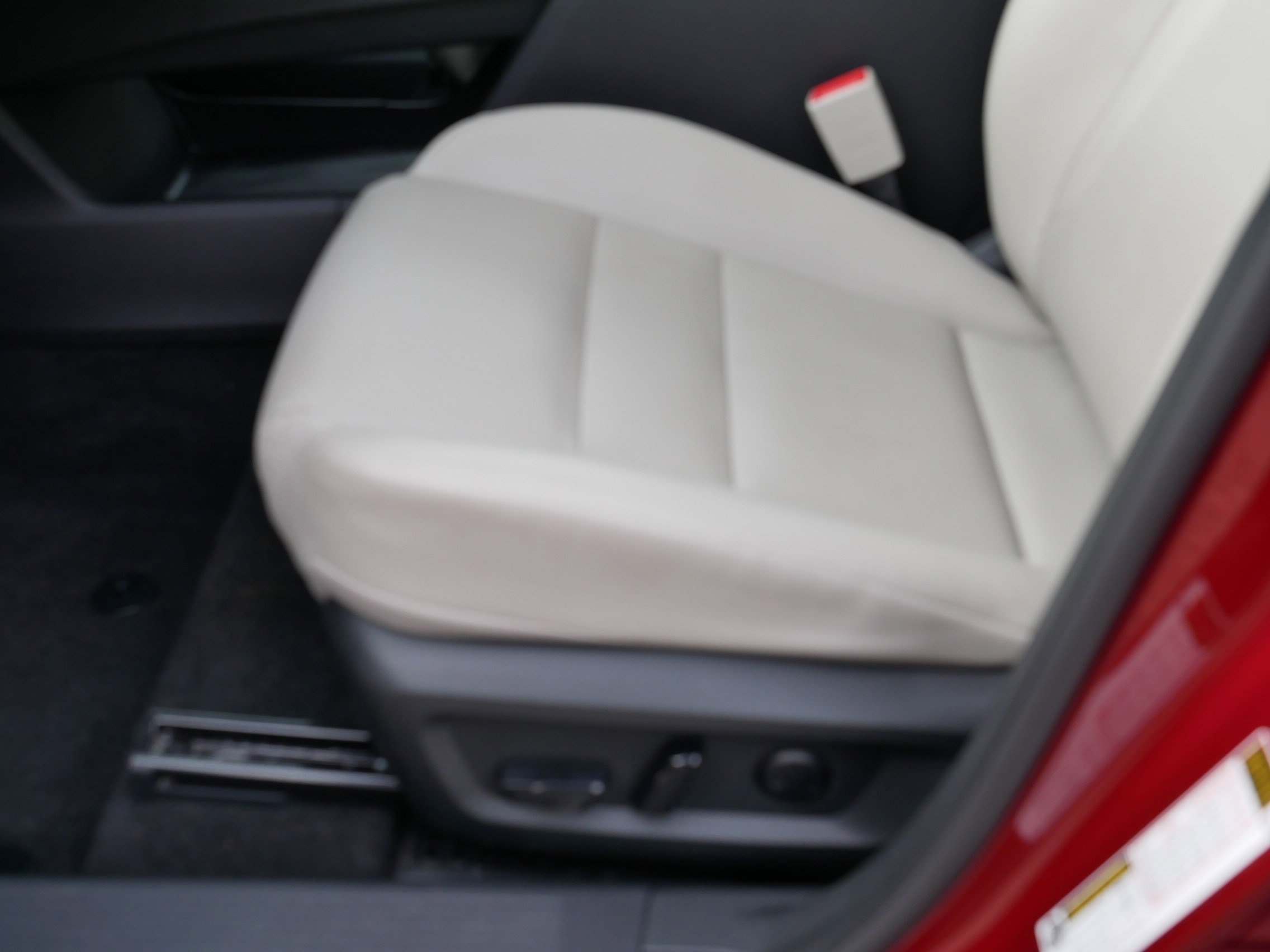 Used 2023 Nissan Rogue SV w/ SV Premium B Package image 20