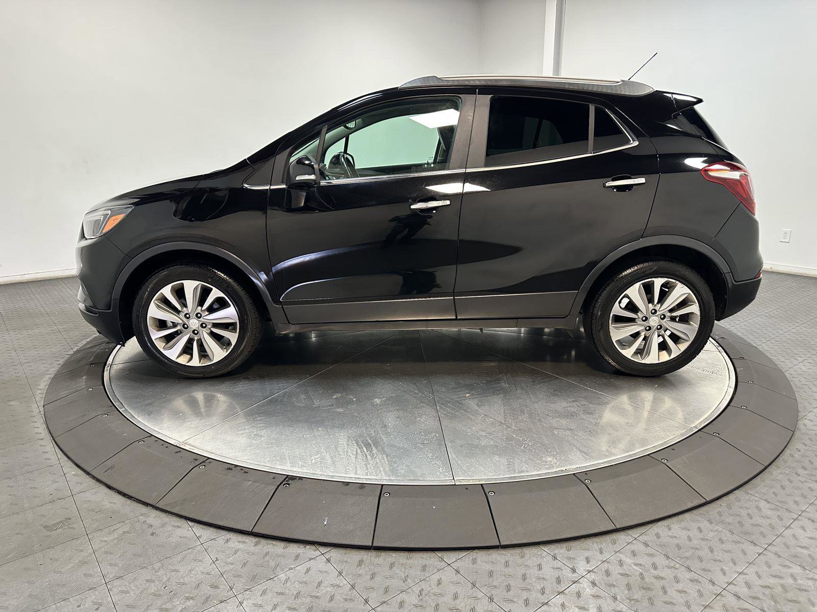 Used 2019 Buick Encore Preferred image 8