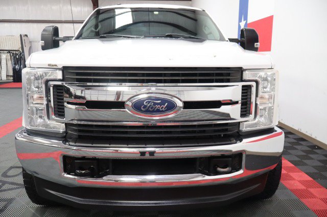 Used 2018 Ford F250 XL w/ Power Equipment Group AWD/4WD image 12