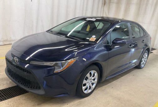 Used 2021 Toyota Corolla LE FWD image 1
