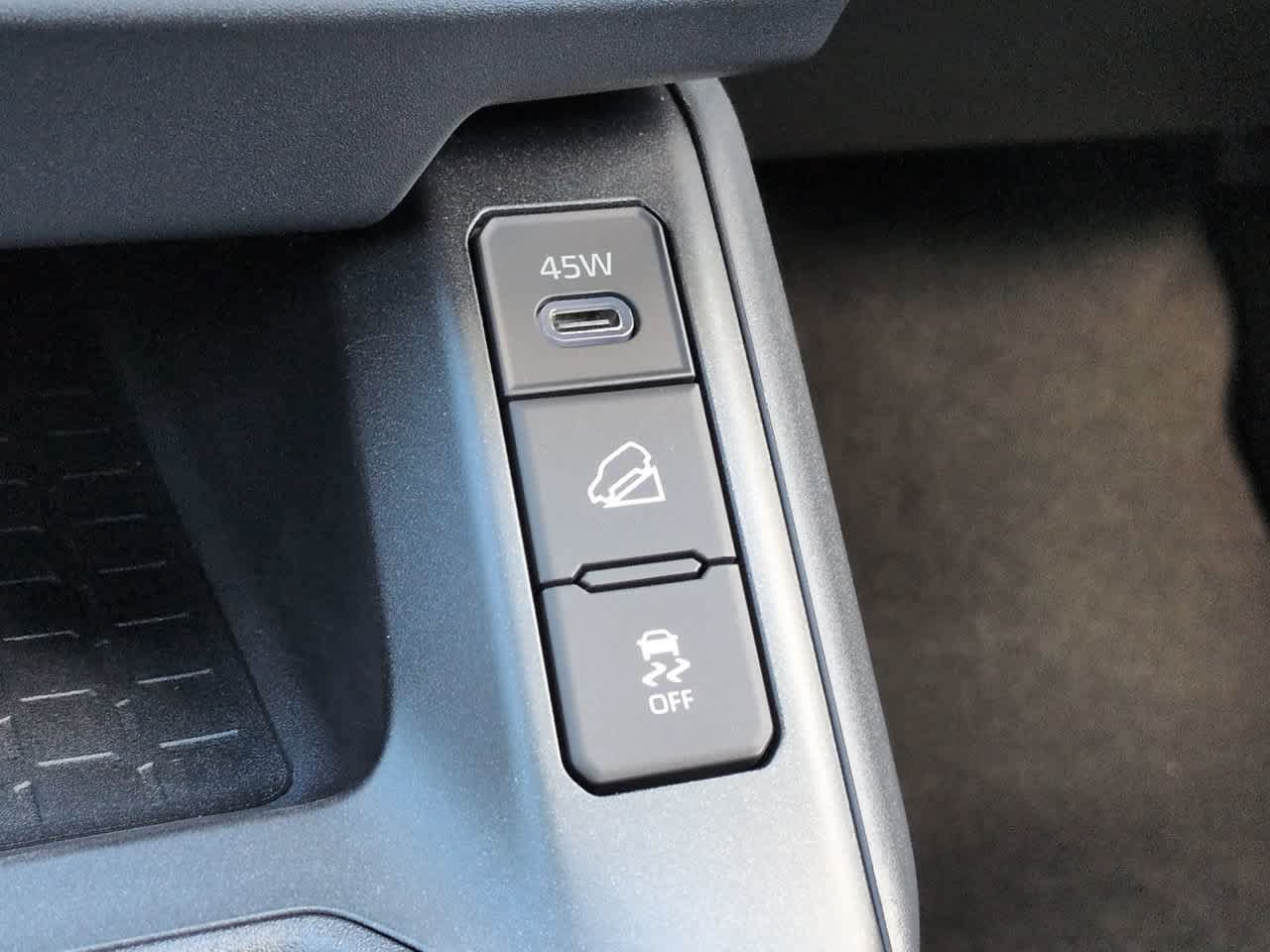 New 2026 Toyota RAV4 XSE AWD/4WD image 21