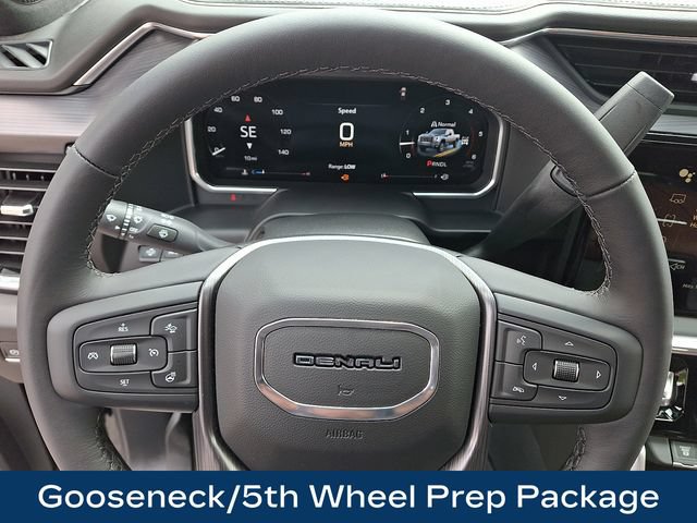Used 2026 GMC Sierra 3500 Denali Ultimate AWD/4WD image 4