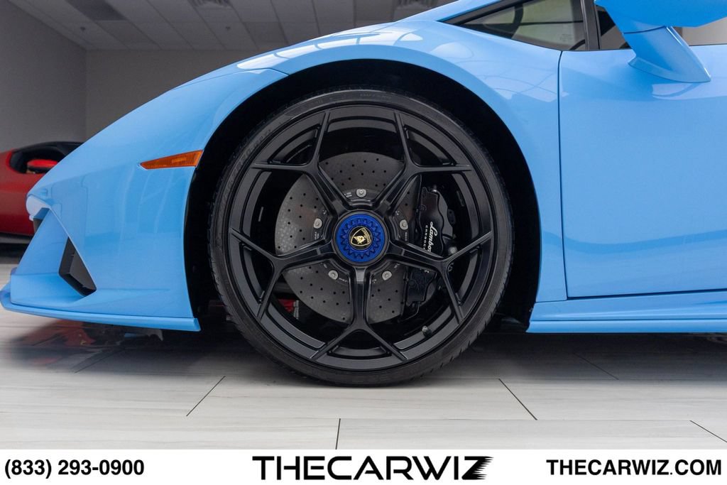 Used 2024 Lamborghini Huracan EVO AWD/4WD image 11