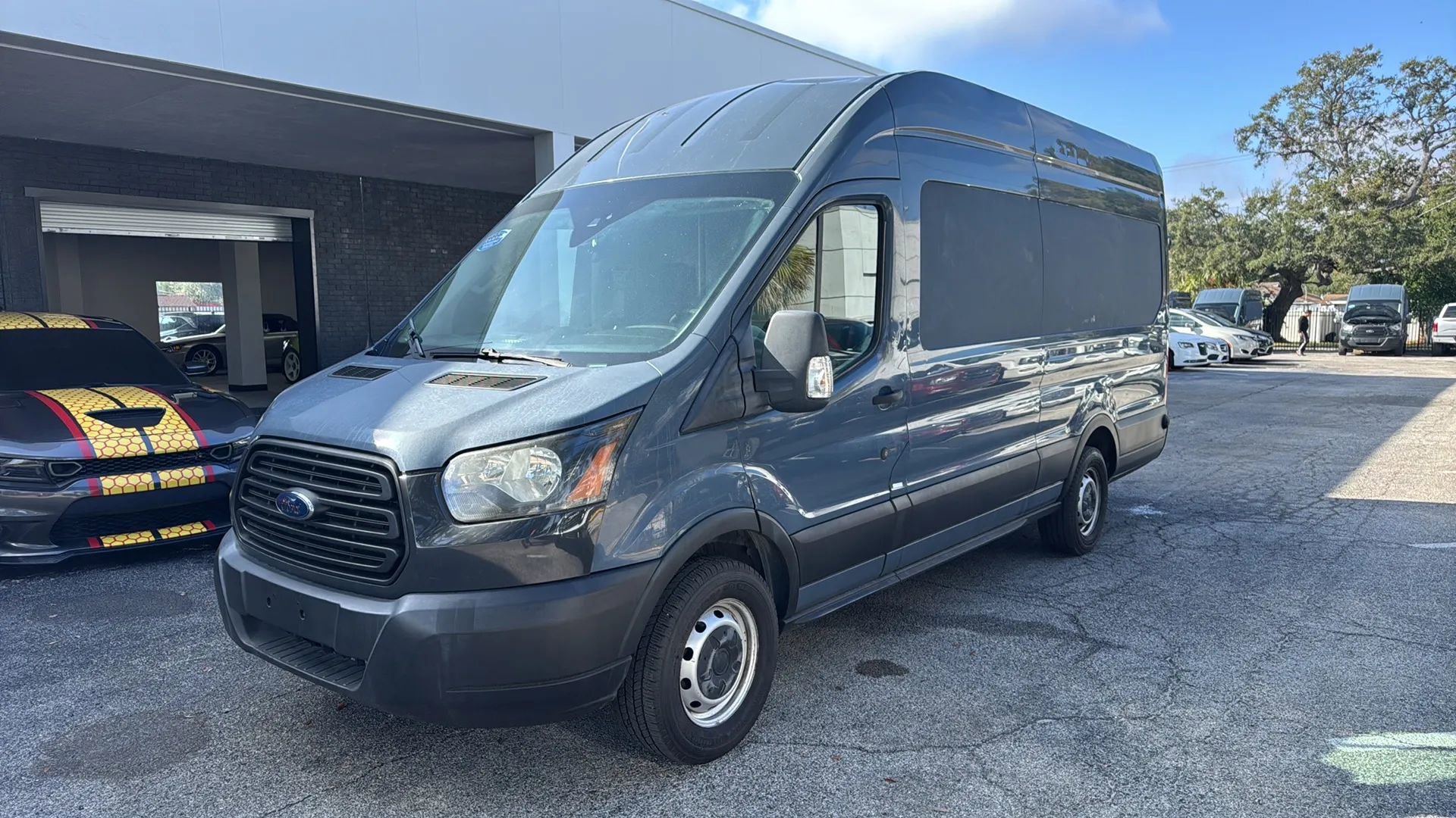 Used 2019 Ford Transit 250 148 High Roof Extended RWD image 3