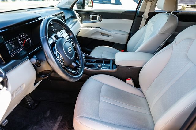 Used 2021 Kia Sorento S w/ Panoramic Sunroof Package AWD/4WD image 23