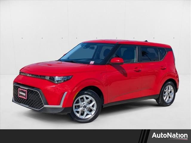 Used 2023 Kia Soul LX w/ LX Technology Package image 1