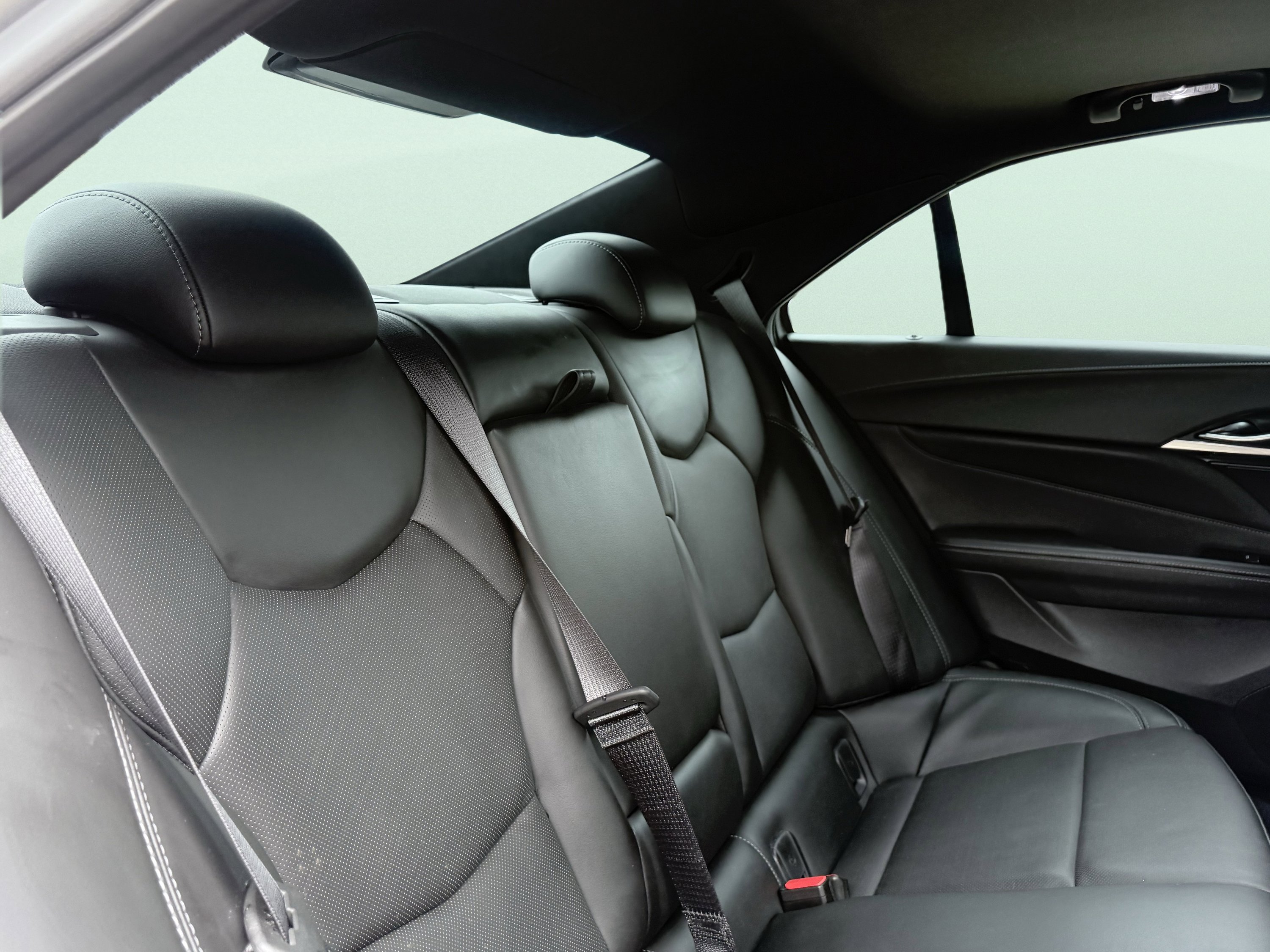 Used 2025 Cadillac CT4 Premium Luxury image 41