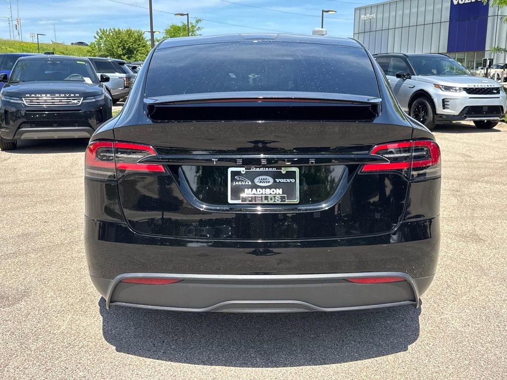 Used 2024 Tesla Model X AWD/4WD image 3