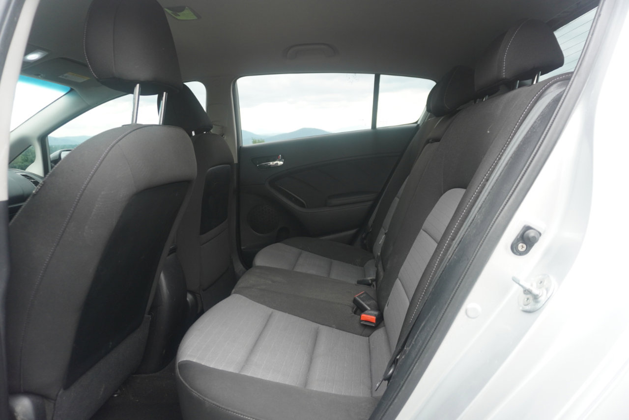 Used 2014 Kia Forte EX image 17