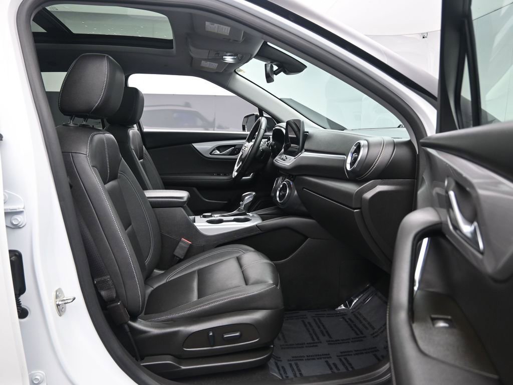Used 2023 Chevrolet Blazer LT image 31