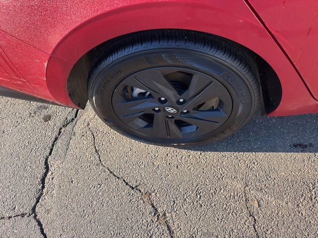 Certified 2023 Hyundai Elantra SEL w/ Cargo Package image 34