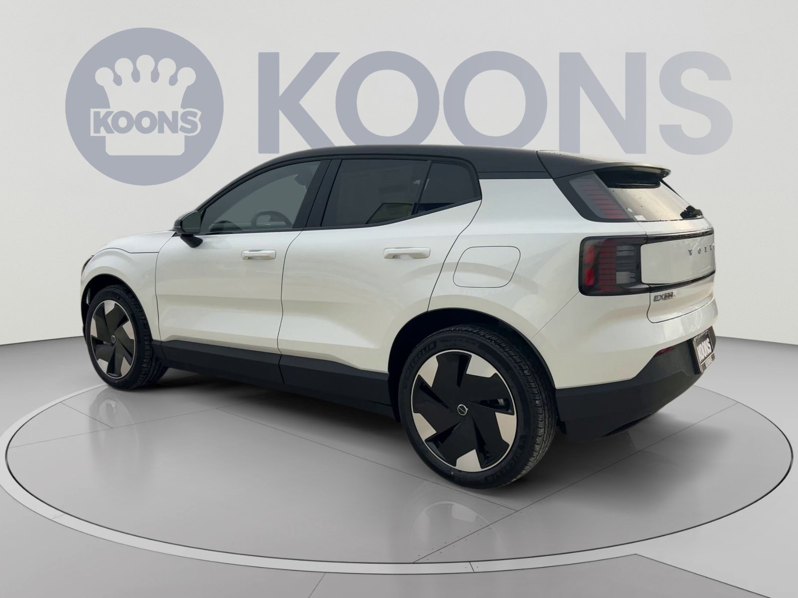 New 2026 Volvo EX30 Plus w/ Protection Package Premier AWD/4WD image 8