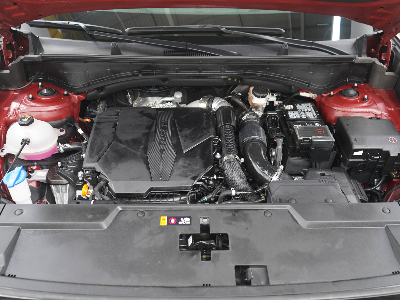 Used 2024 Hyundai Santa Fe Limited AWD/4WD image 34