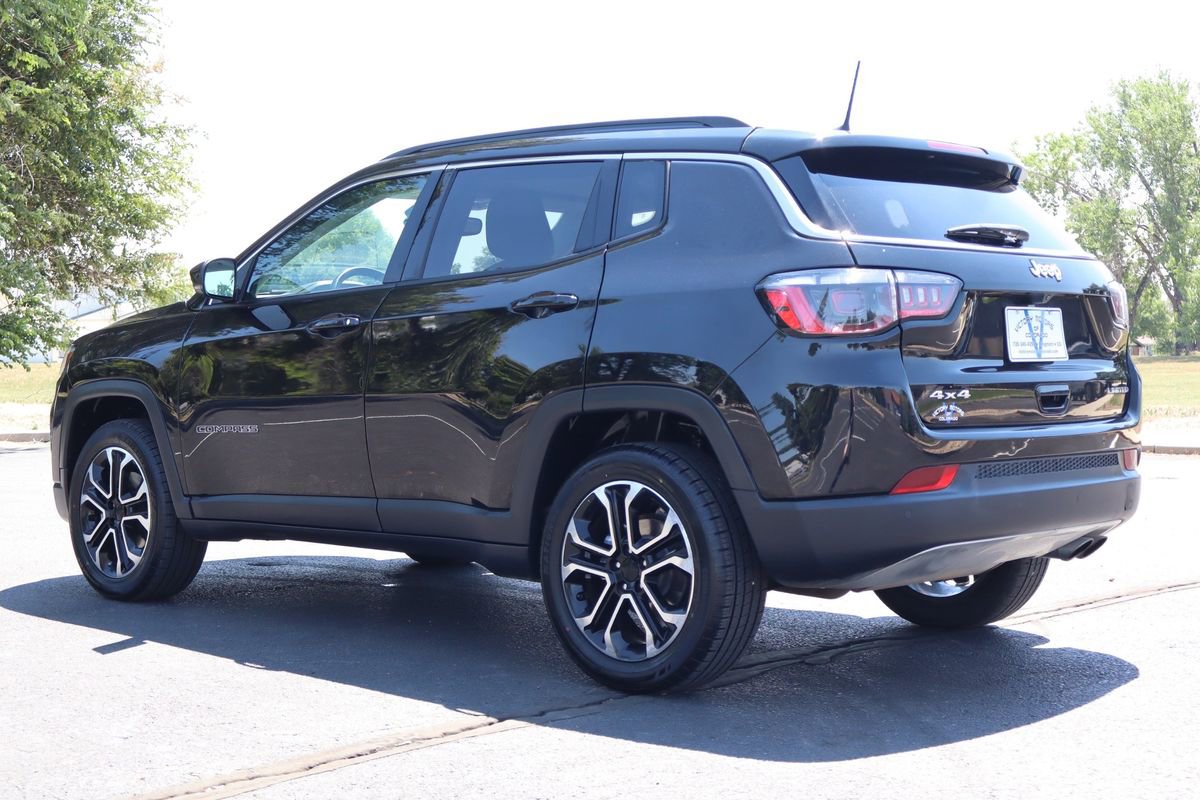 Used 2022 Jeep Compass Limited image 7