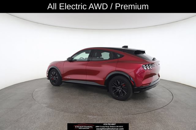 Used 2025 Ford Mustang Mach-E Premium w/ Sport Appearance Package AWD/4WD image 10
