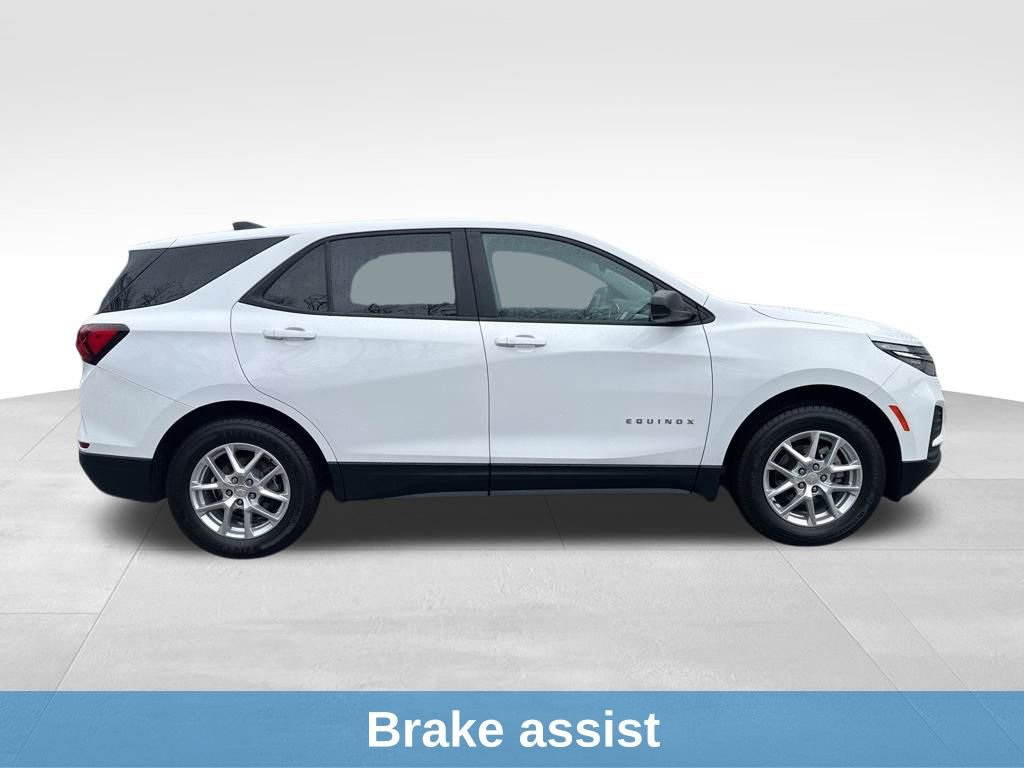 Used 2024 Chevrolet Equinox LS image 10