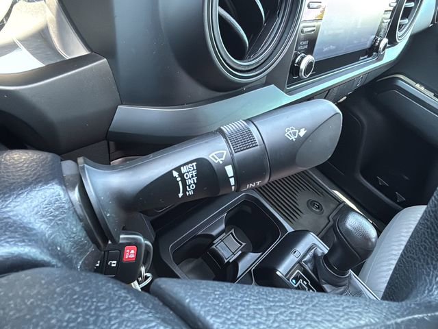 Used 2021 Toyota Tacoma SR w/ SR Convenience Package RWD image 27