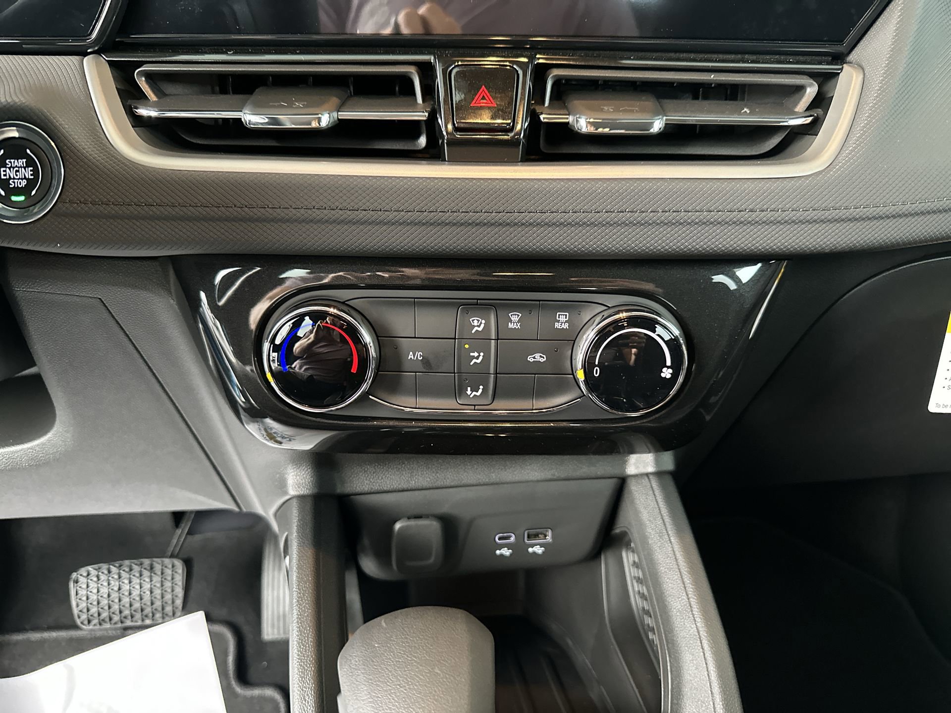 New 2026 Chevrolet TrailBlazer LT FWD image 30