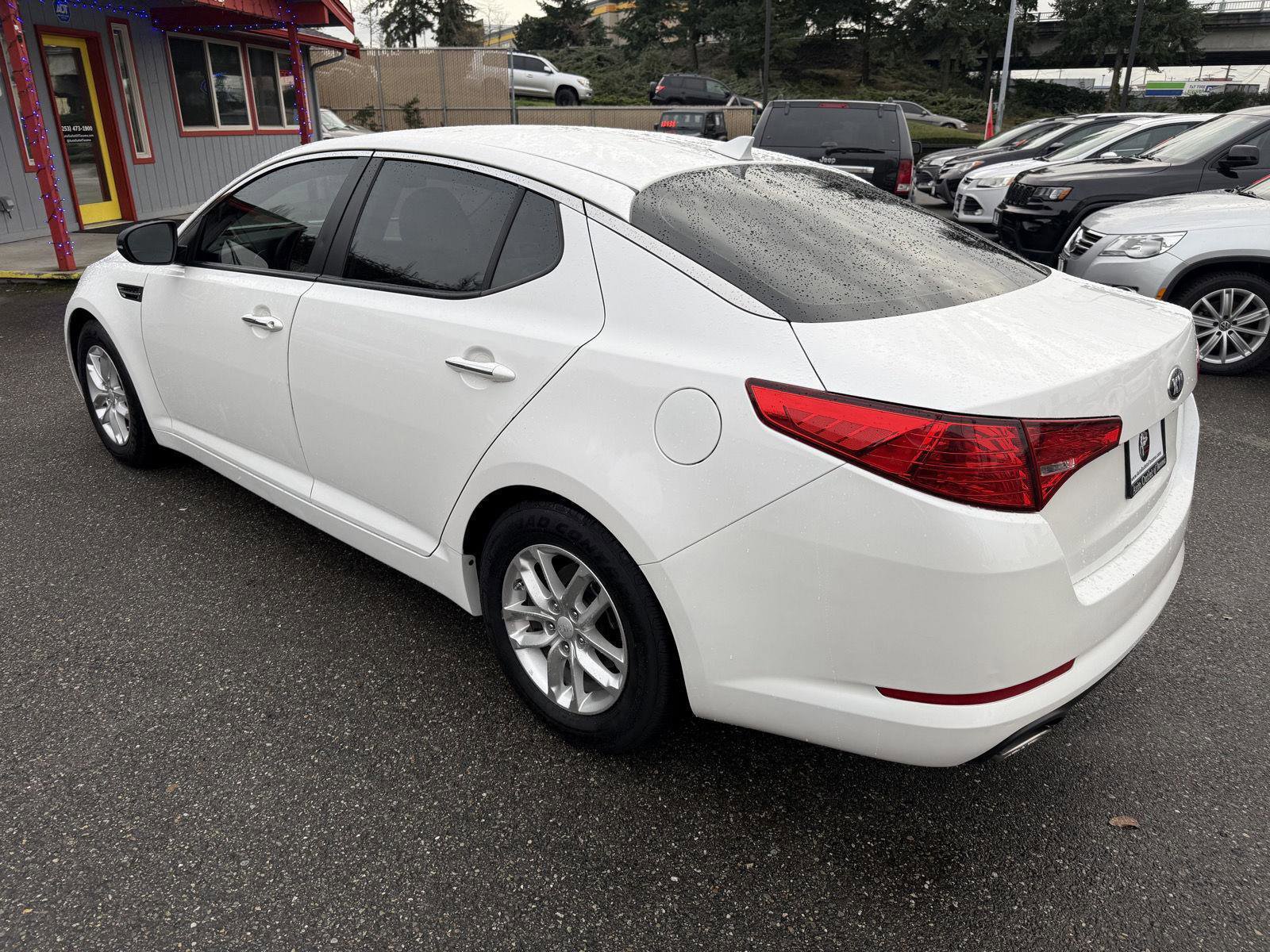 Used 2013 Kia Optima LX image 11