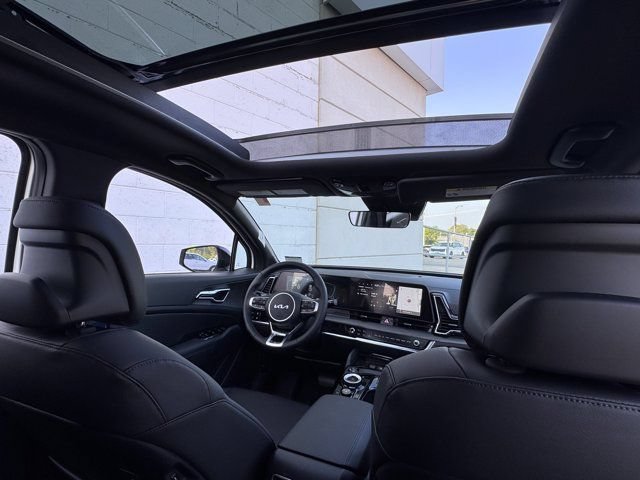 Used 2025 Kia Sportage X-Line AWD/4WD image 14